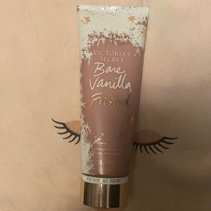Victorias Secret Holiday Bare Frosted Vanilla